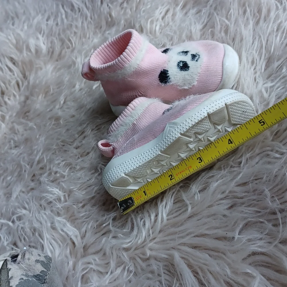 Baby shoes